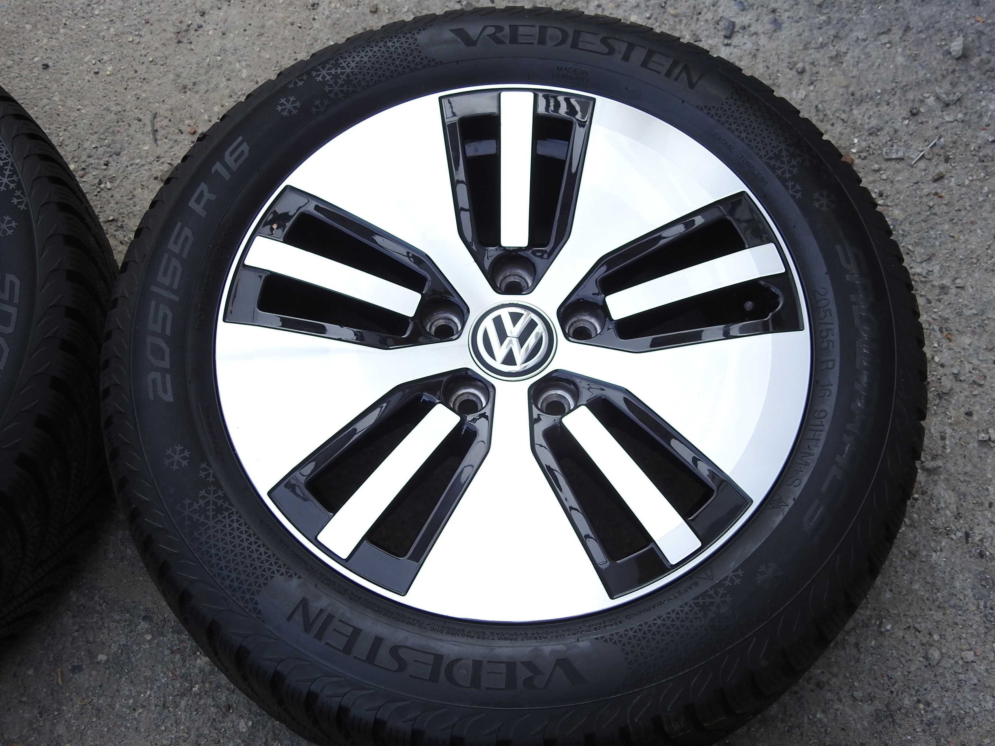 4xAlufelgi 16'' 5x112 6,5J ET46 Oryginał VW 5GE 2018rok Jak NOWE