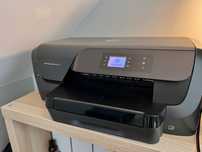 Sprzedam Używaną Drukarkę HP OfficeJet 8210 Pro w Doskonałym Stanie