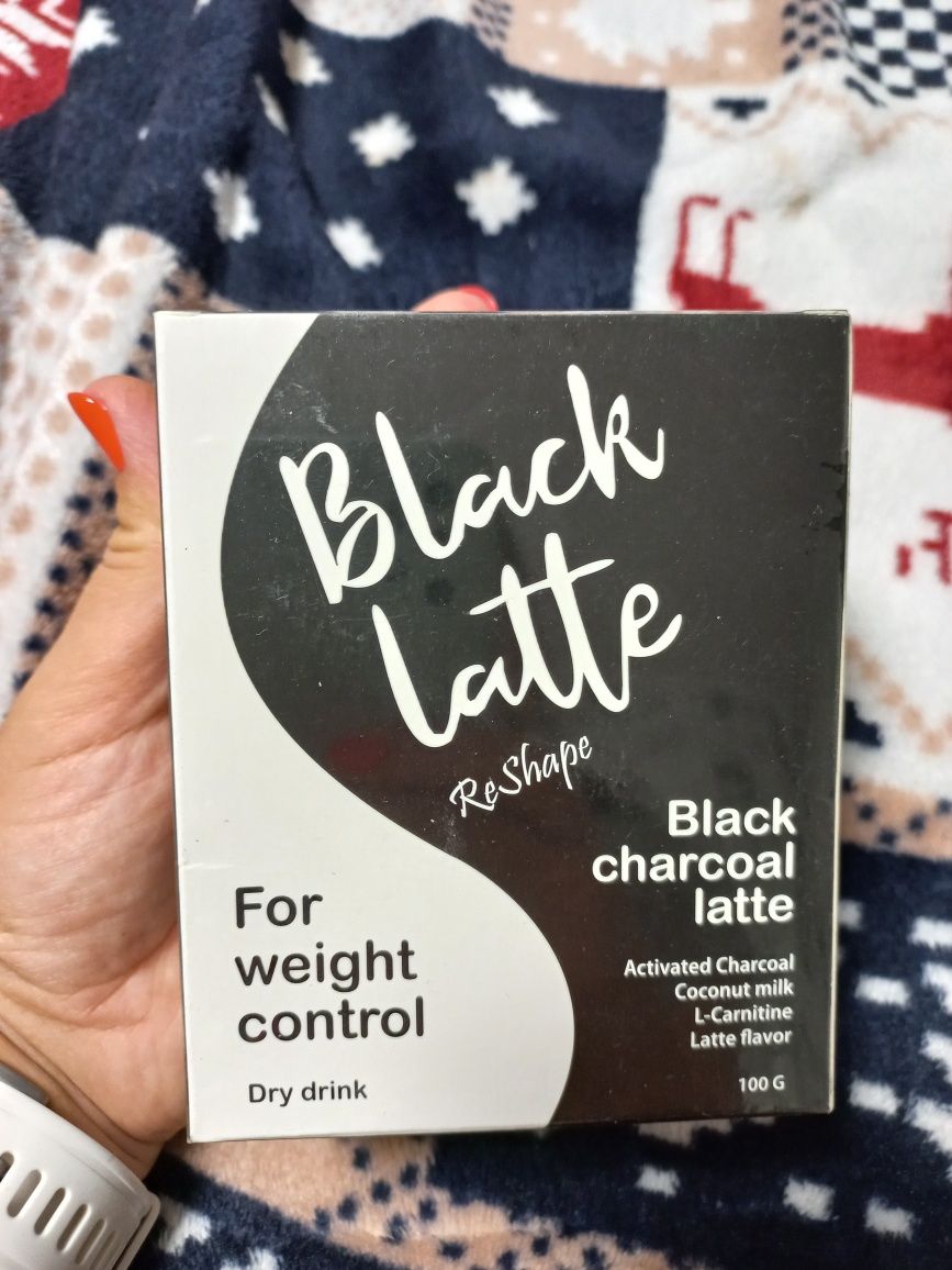 Black latte. Вугільний латте для схуднення.