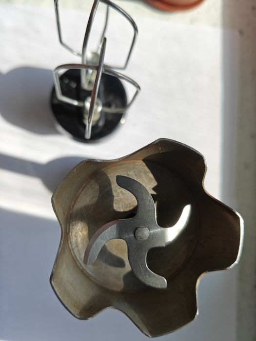 Блендер миксер Liberton 1000w на запчастини