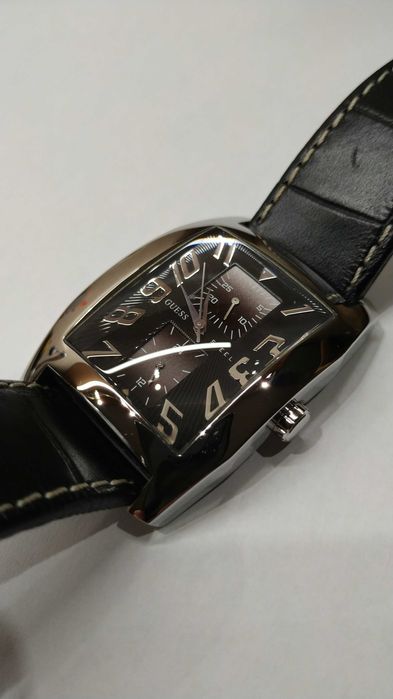 Relogio Guess Steel em estado IMACULADO