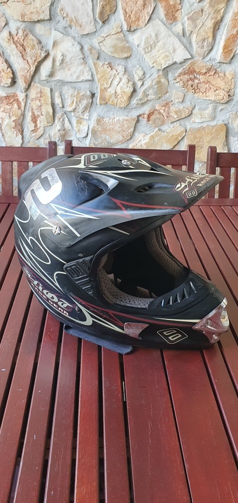 Capacete de Motocross Shot Race Gear