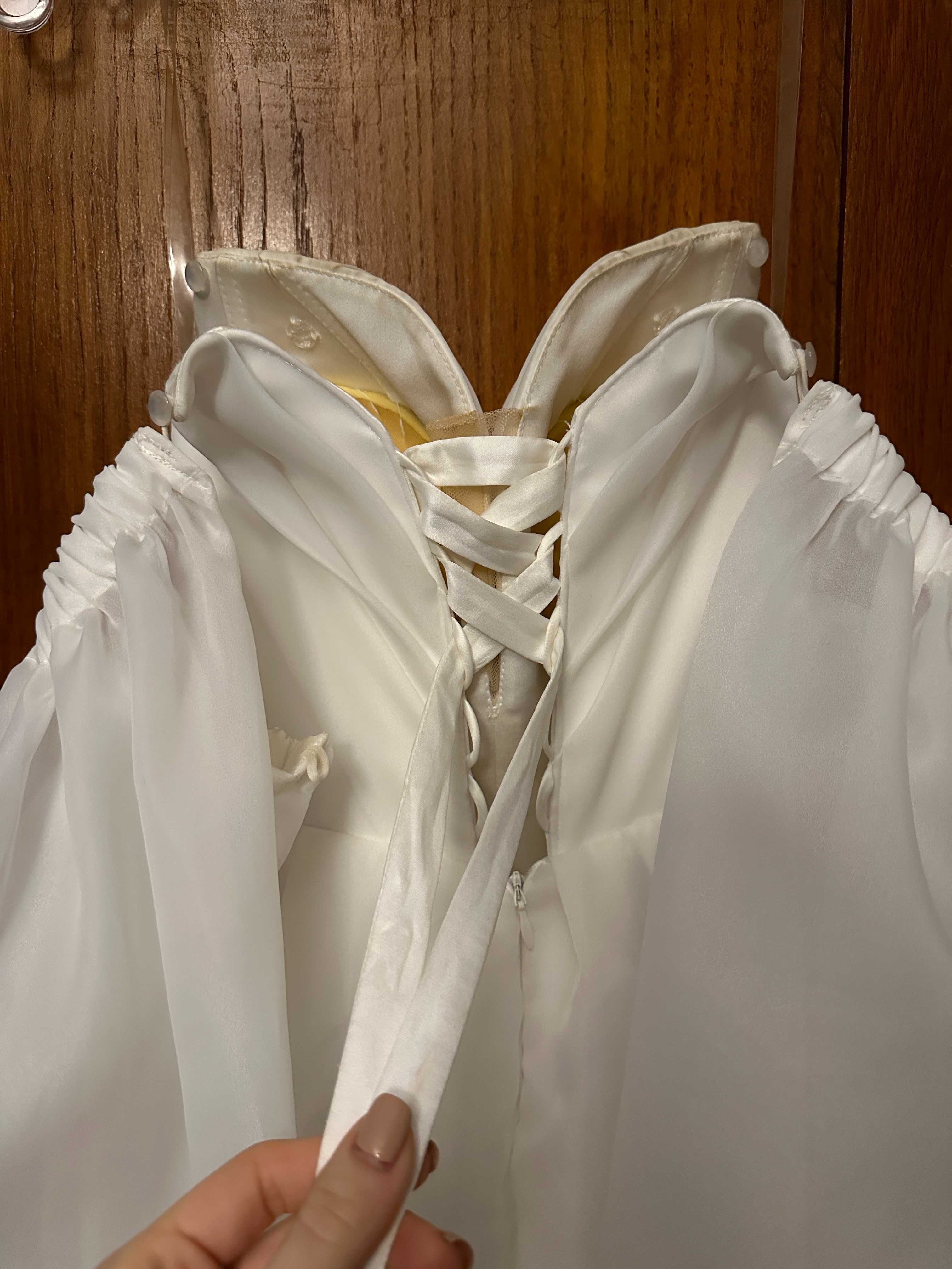 Suknia ślubna  klasyczna kolor ivory