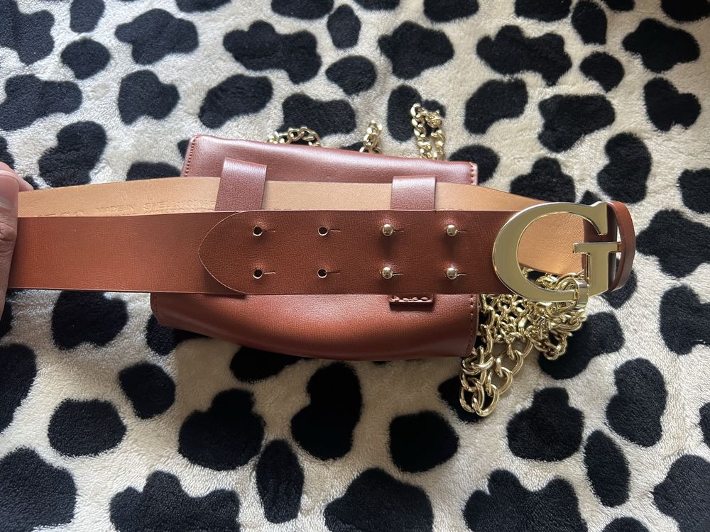 Mala GUESS estilo Pochete