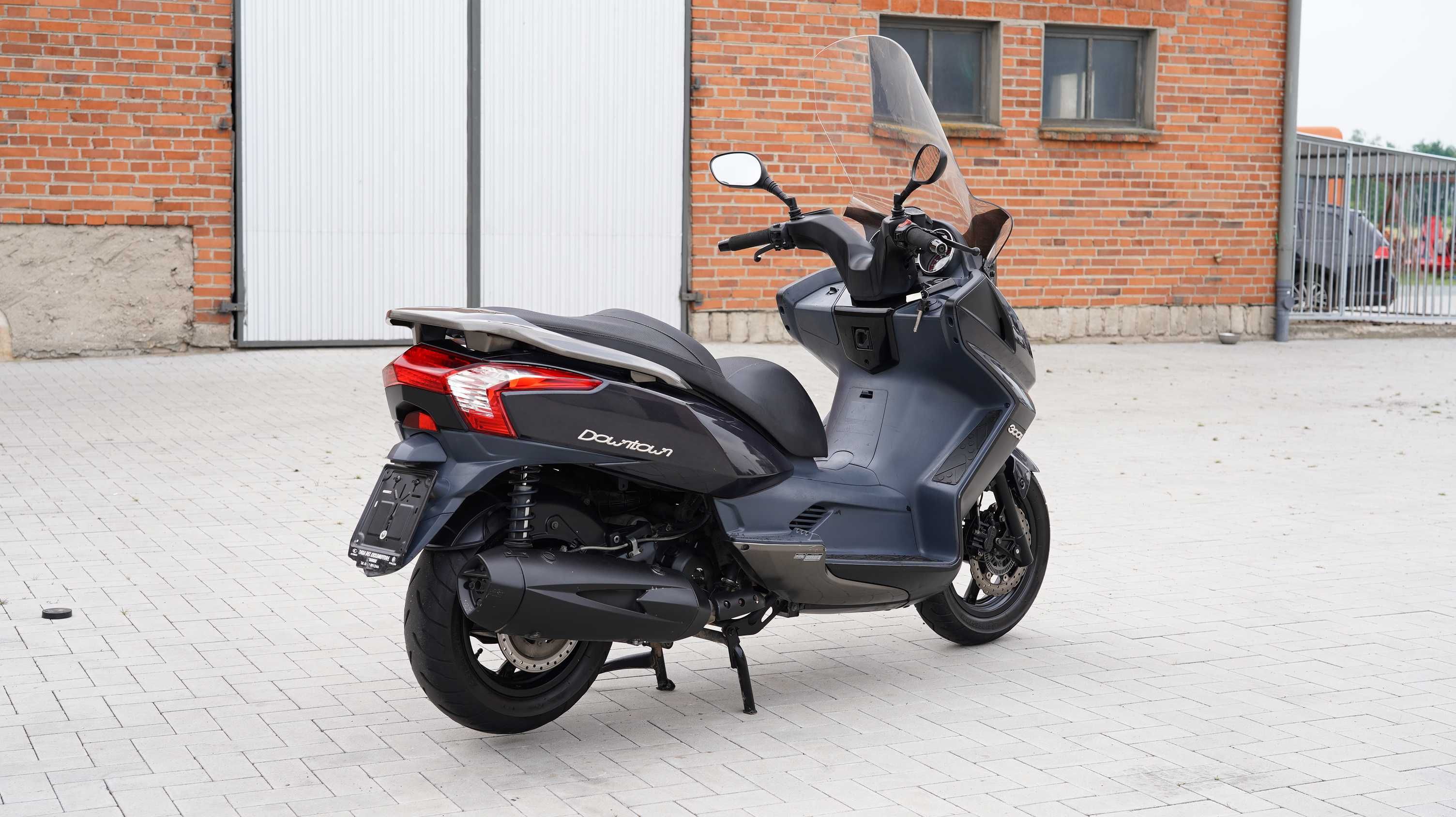 kymco Downtown 300  -- 2011