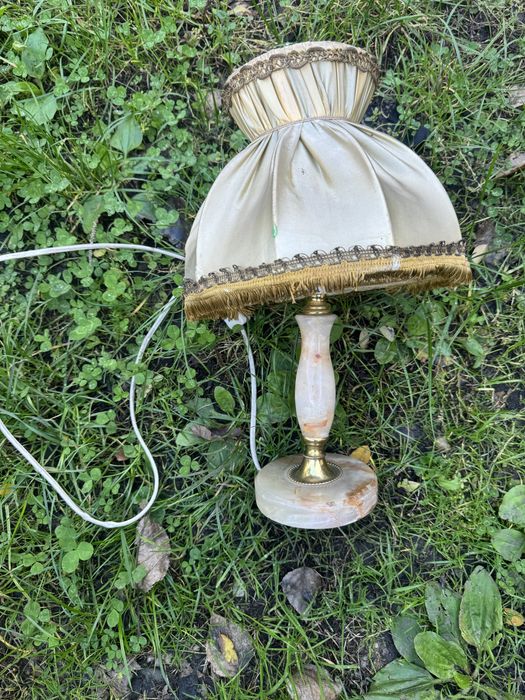 Stara lampka marmurkowa
