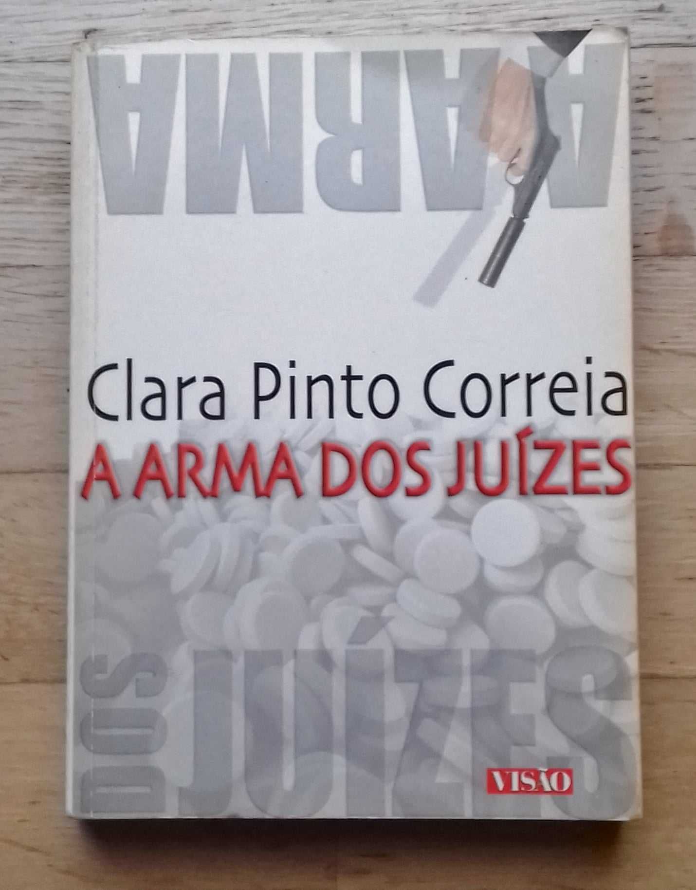 Livros de Clara Pinto Correia