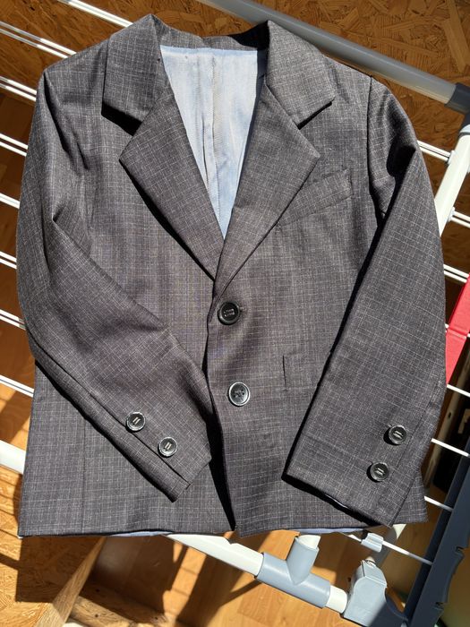 Піджак темно-сірого кольору, 134 см