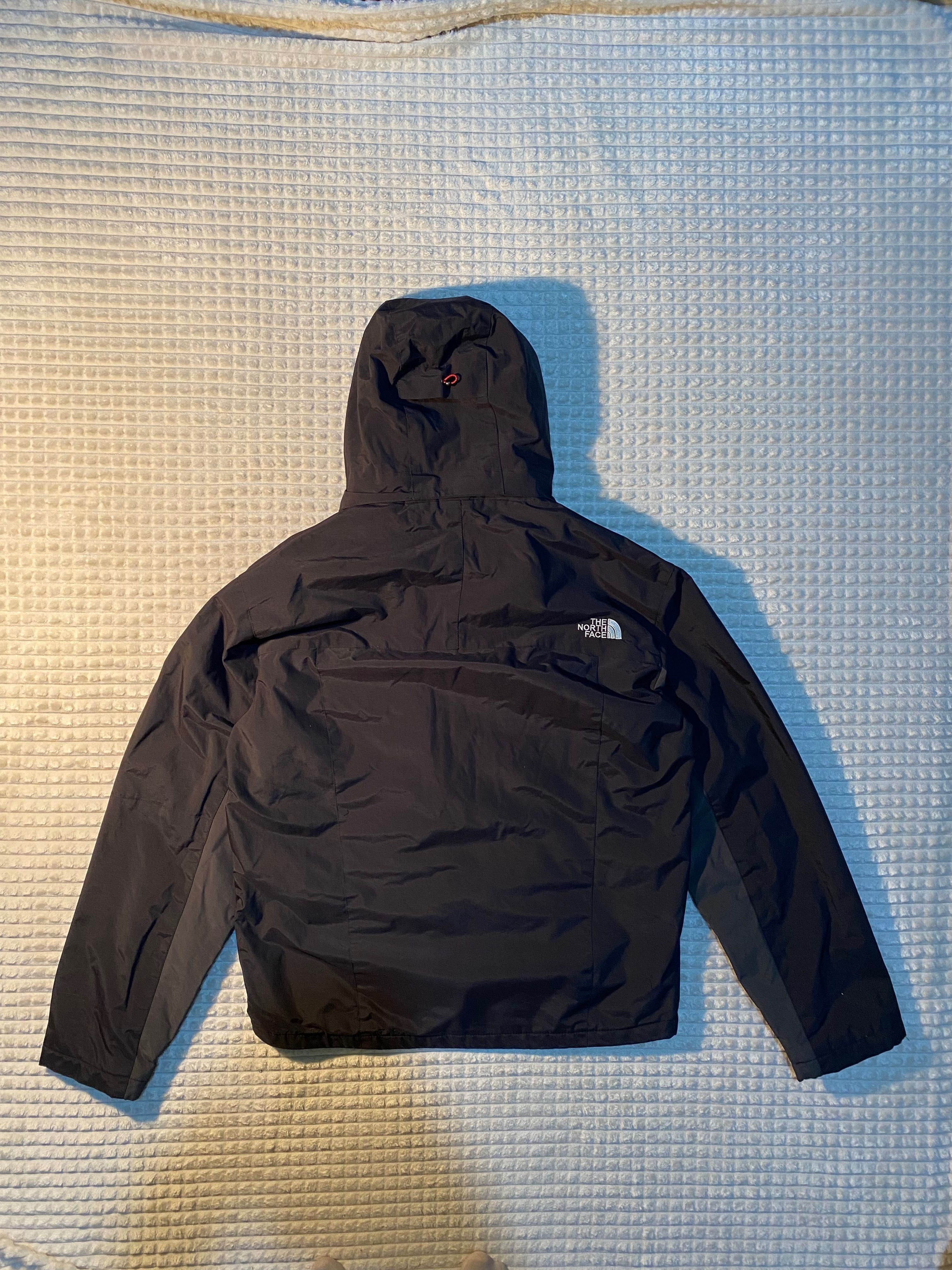 НЕЙЛОН | Черная мужская весенняя куртка The North Face tnf | М размер