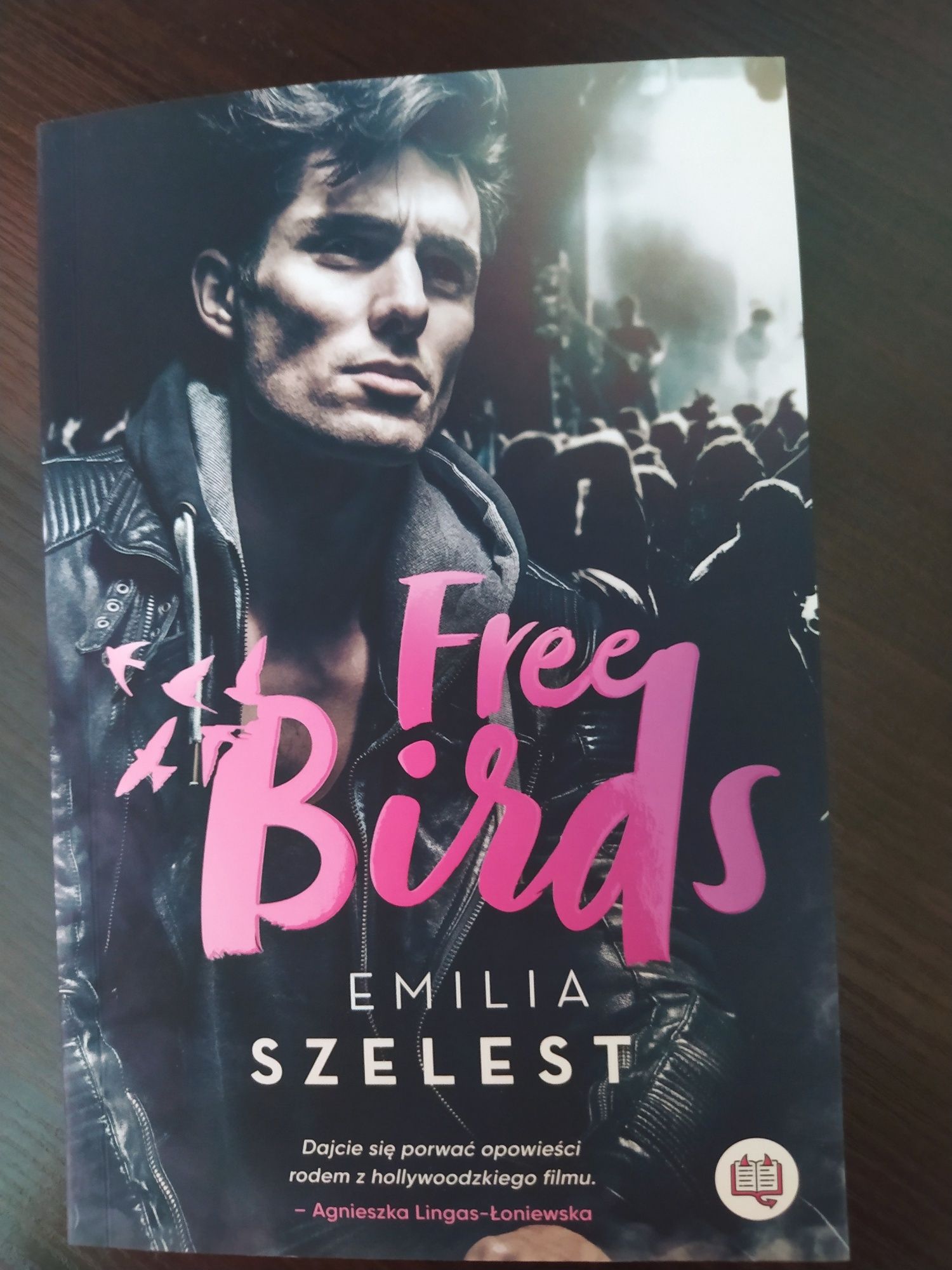 Free Birds Emilia Szelest