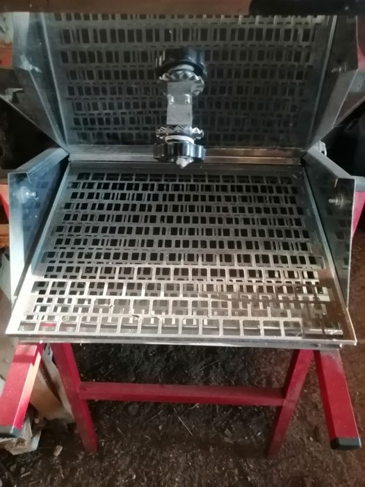 Ventilador/erguedor elétrico