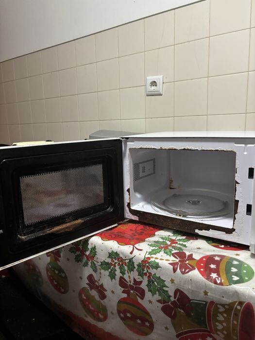 Microondas Marca Flama