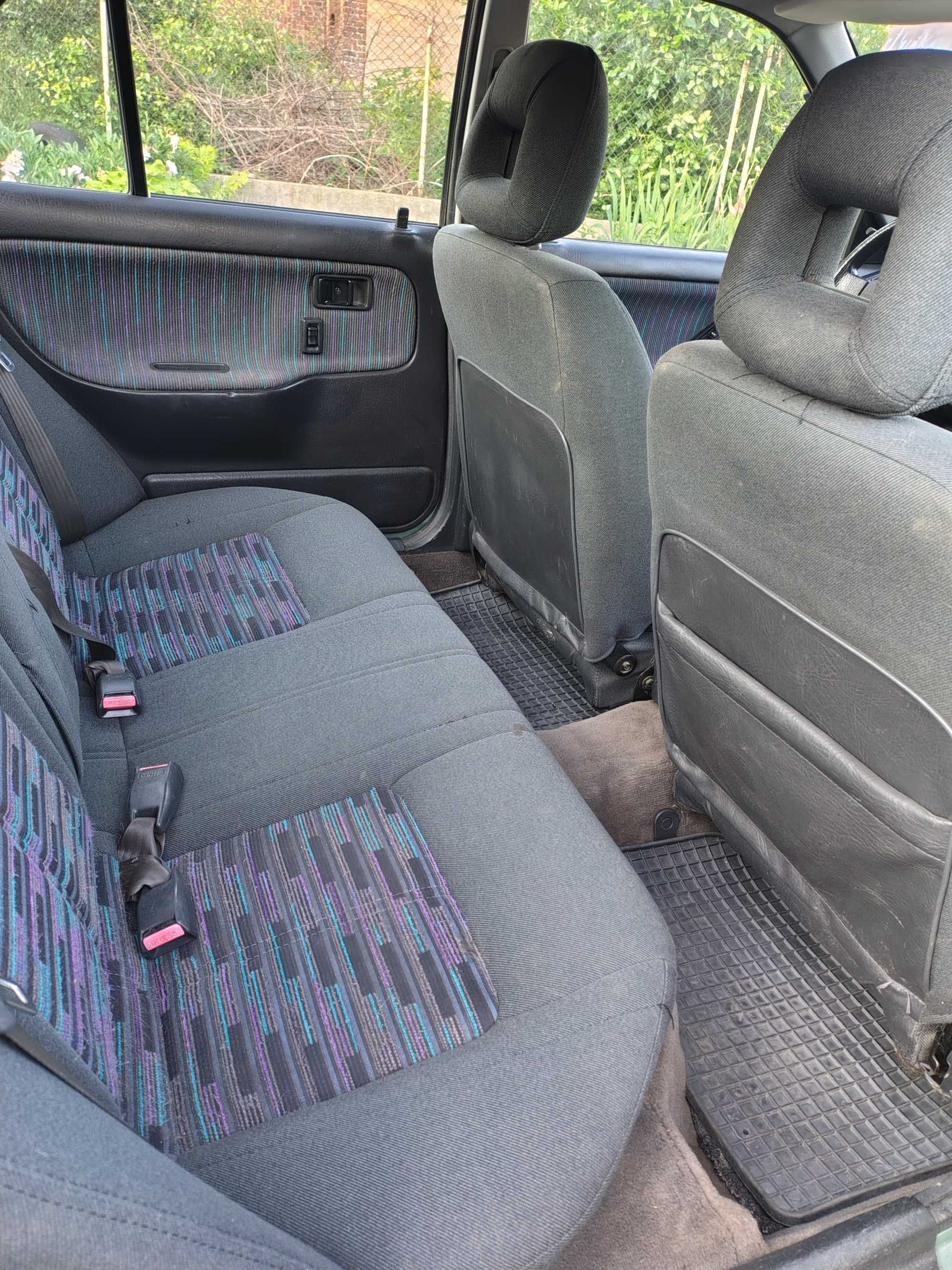 mazda 323 w automacie