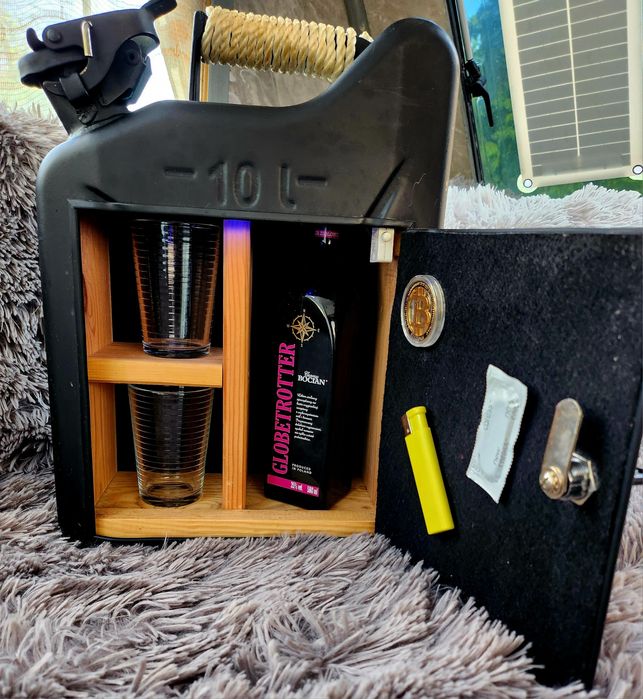 Kanister 10L  barek  prezent podświetlany