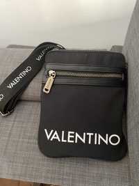 Bolsa tira colo Valentino