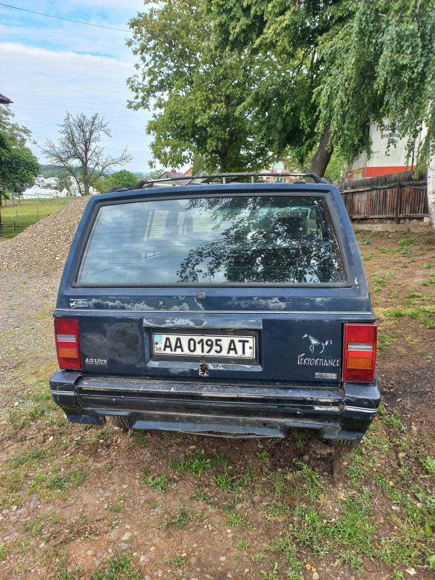 Продам jeep xj 4.0.