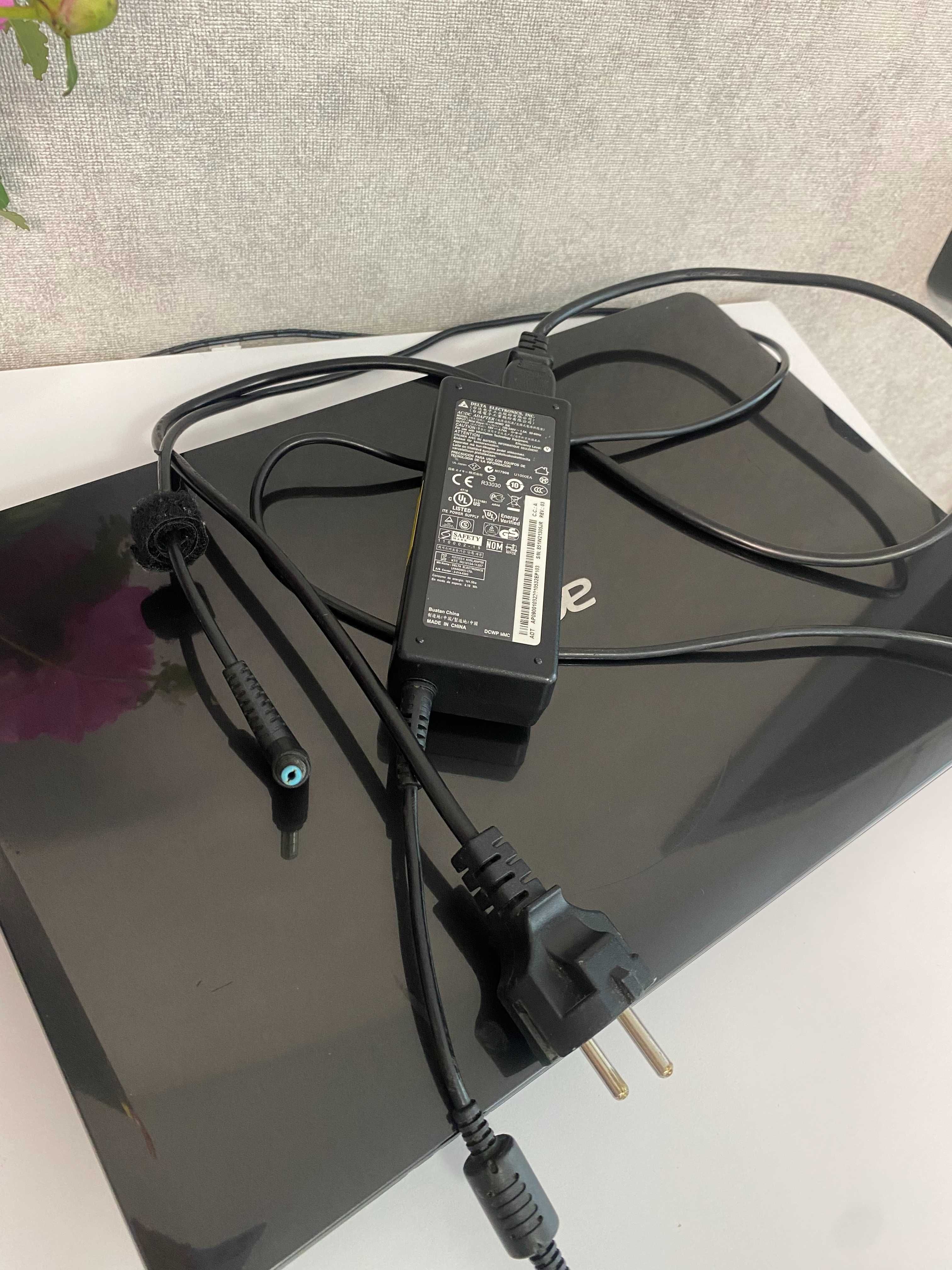 Acer E1-571G-B9704G7