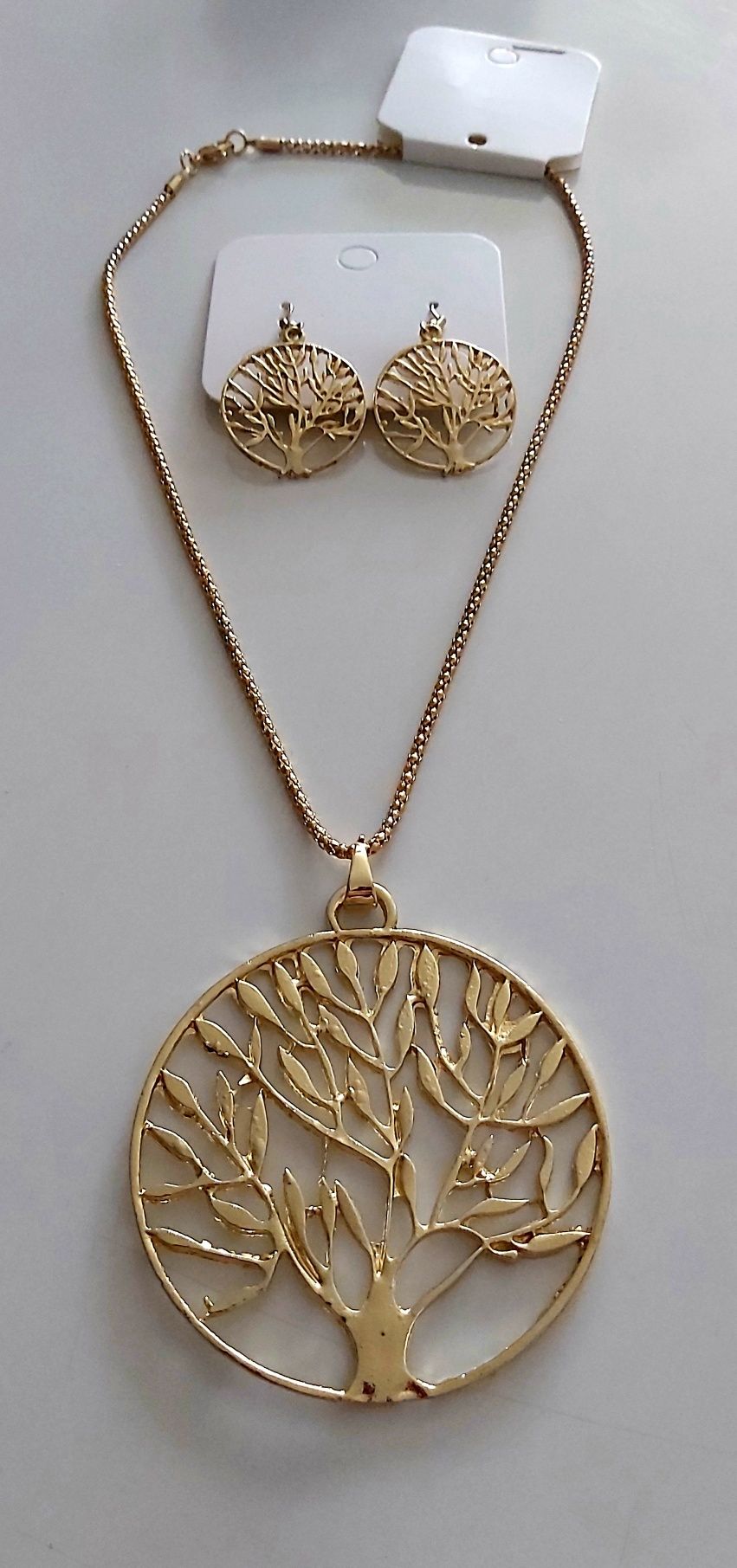 Conjunto, colar e brincos, com a árvore da vida