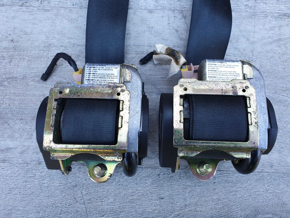 Audi TT 8N Cabrio Roadster Pasy bezpieczeństwa