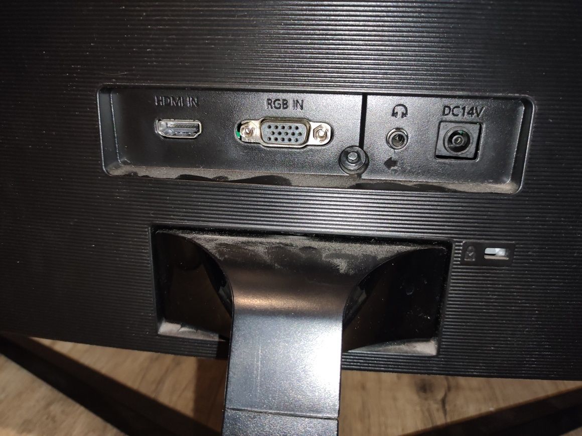 Monitor do komputera Samsung  27 "uszkodzony