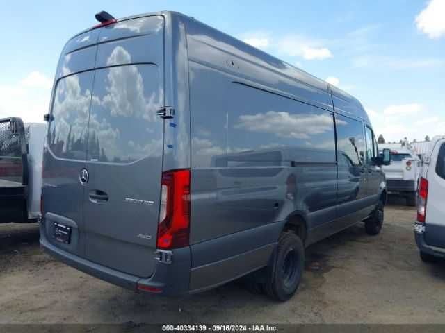 2023 Mercedes-Benz Sprinter 3500xd Повний привід