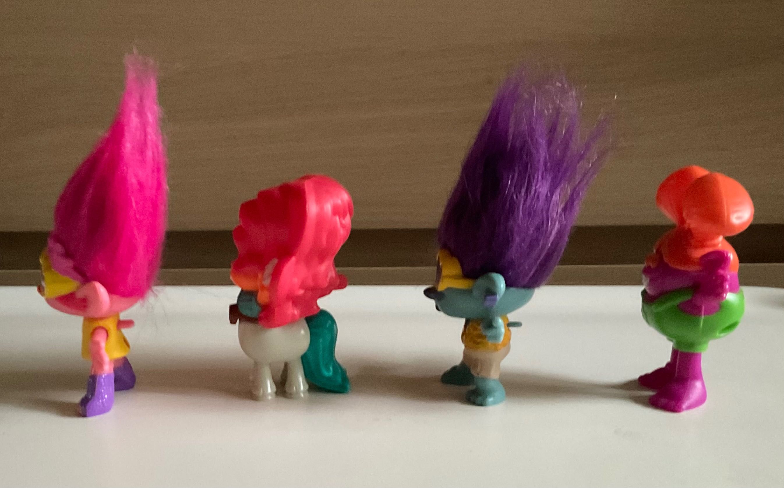 4 figurki z bajki Trolle (Trolls) McDonald’s 2020