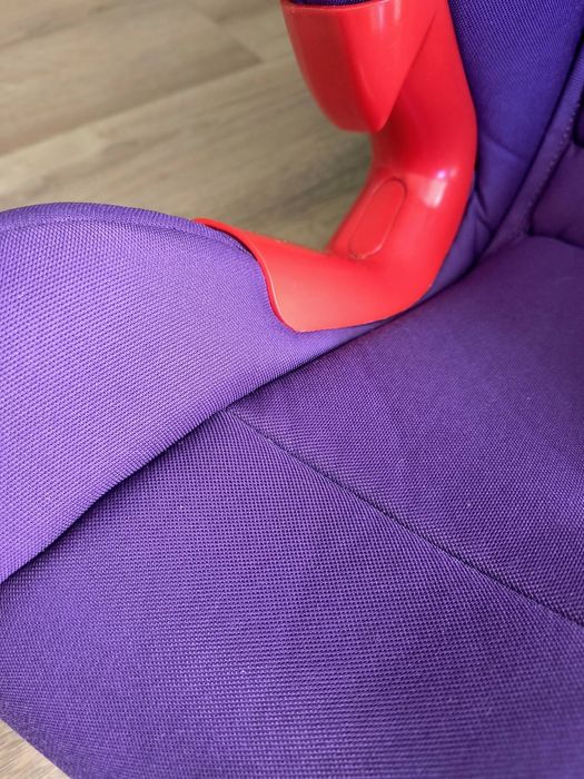 Fotelik samochodowy Britax Römer ADVANSAFIX II – 9–36 kg