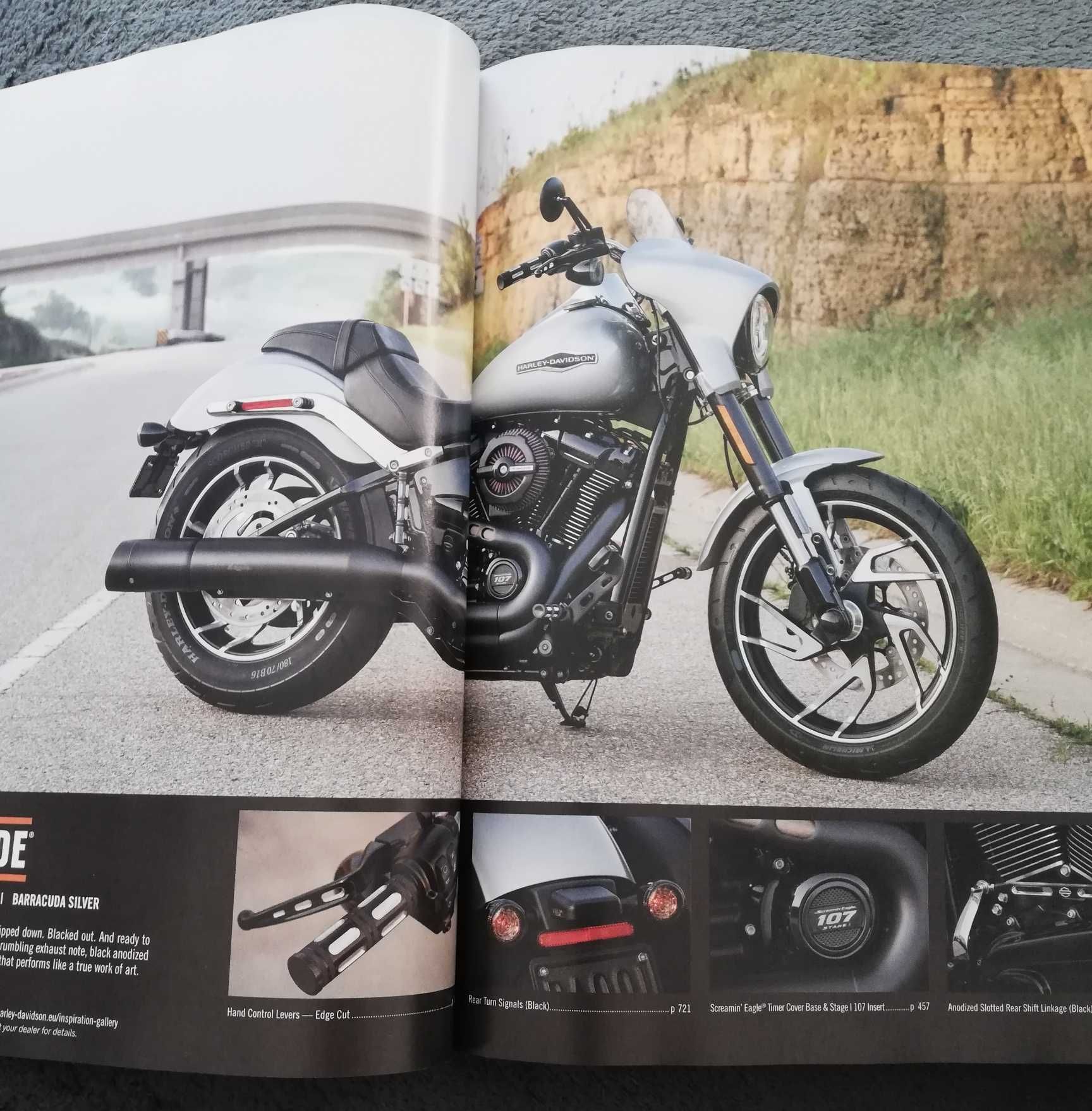 HARLEY-DAVIDSON 2019 katalog akcesoriów i części. 880 stron