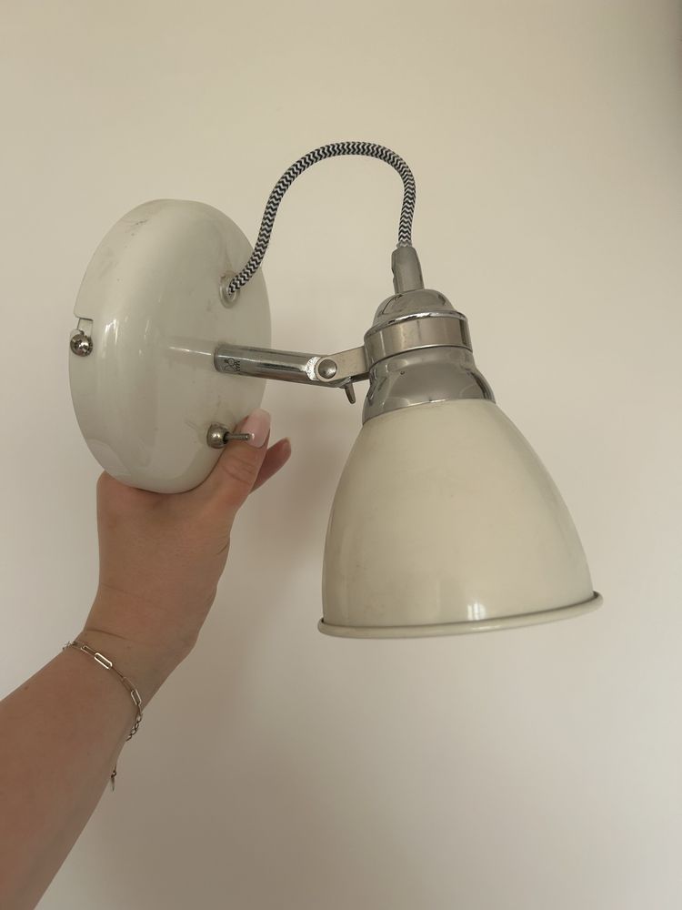 Lampa ścienna kremowa jak nowa