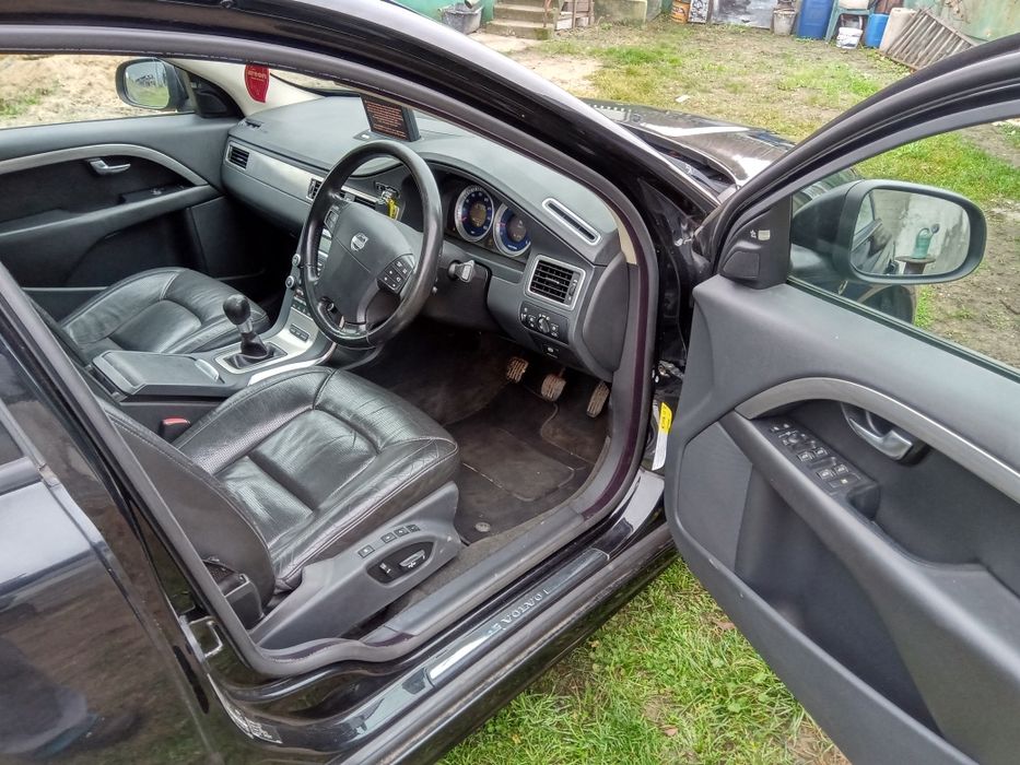 Volvo V70 R design Sport bogaty 08r D5 2.4 185km 452-26 Cale na części