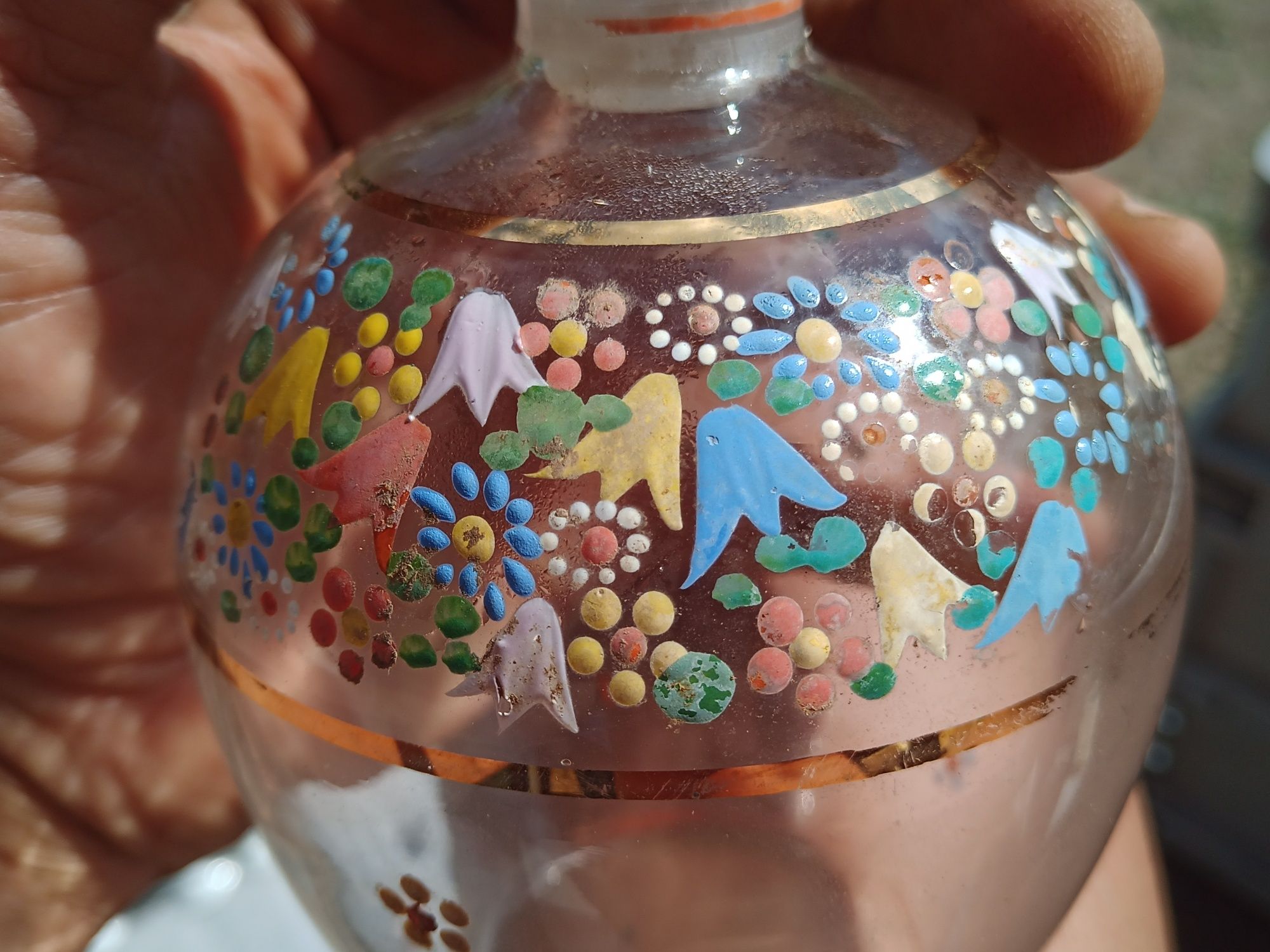 Stara poniemiecka karafka szklana ręcznie malowana