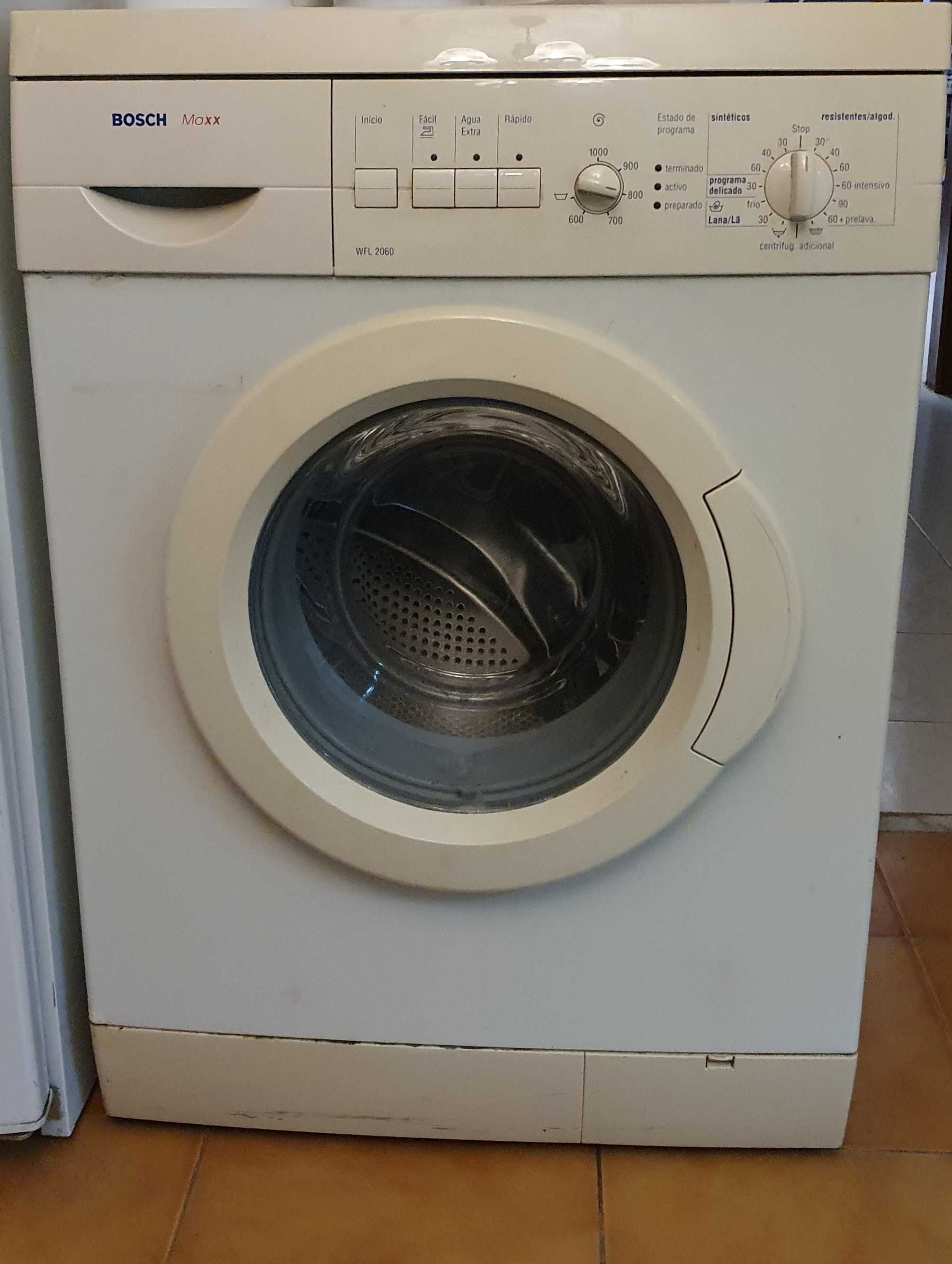 Máquina de Lavar Roupa BOSCH FD7903 MAXX, vintage - A funcionar
