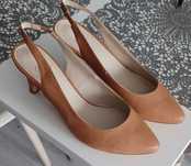 Szpilki czółenka Anoher Pair of Shoes 39 brązowe camel karmel