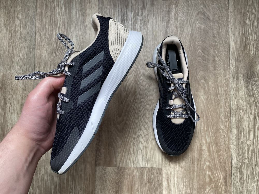 Оригінальні Бігові Кросівки Adidas Sooraj Performance EU 40