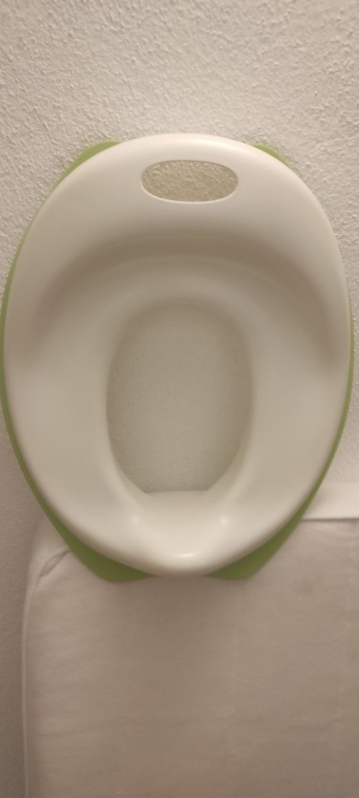 Berço, espreguiçadeira elétrica ,cadeira papa,colchão,redutor wc