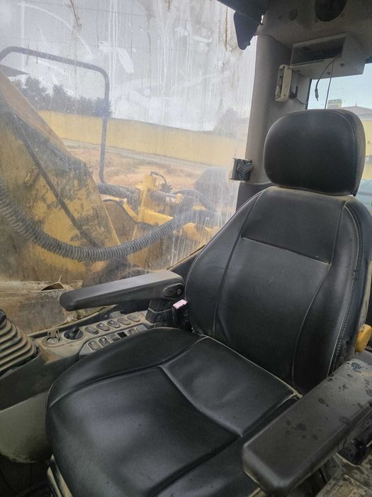 Giratória Komatsu PC210