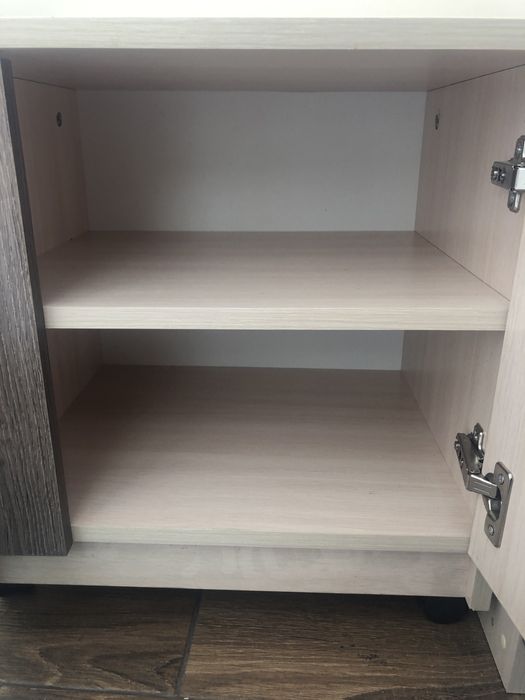 Тумба на колесиках 50х45.5х38