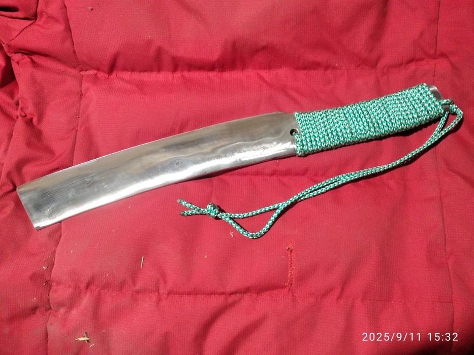 Продам мачете Рембо 3.