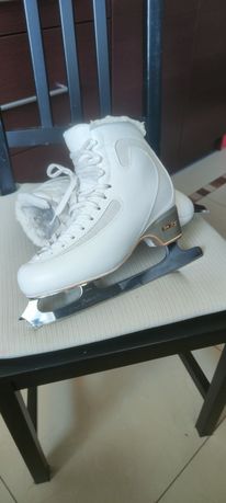 Łyżwy figurowe Edea Ice Fly 255 (38)