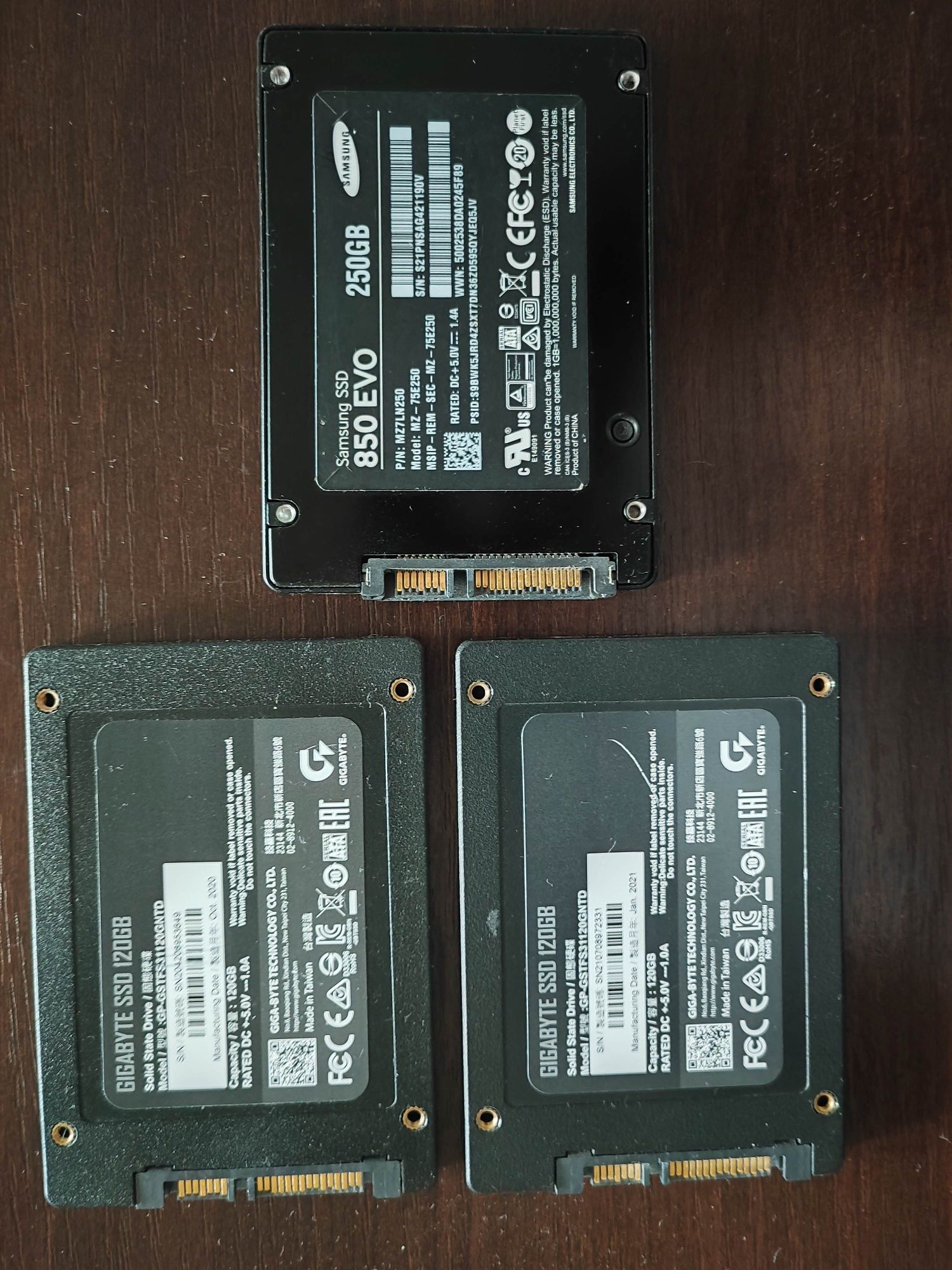 Ssd накопитель Gigabite 120 gb Sata 3