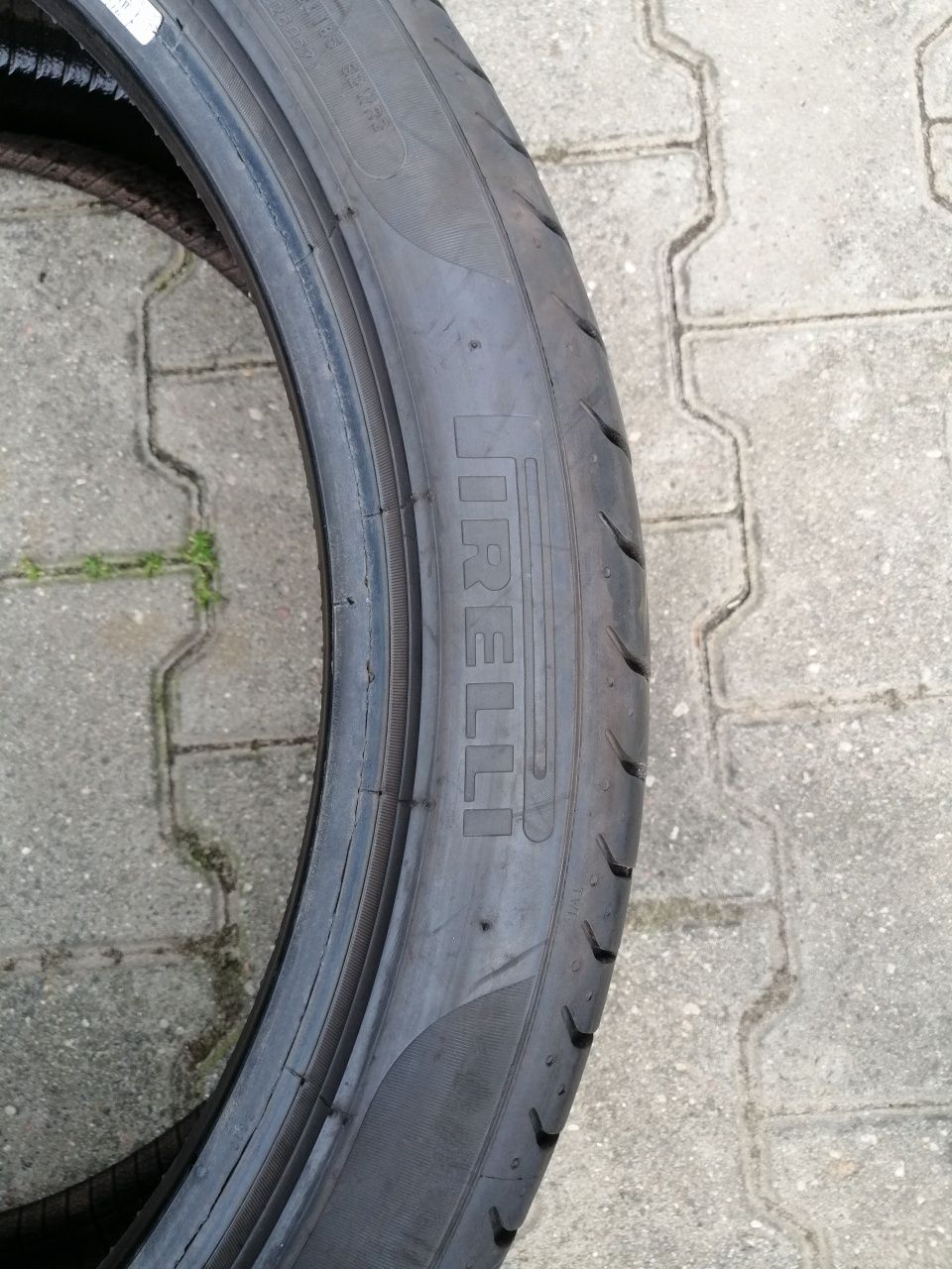 255/40R21 102Y Pirelli P Zero R01