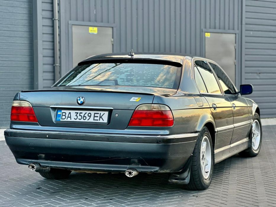 Продам Е38 728І.