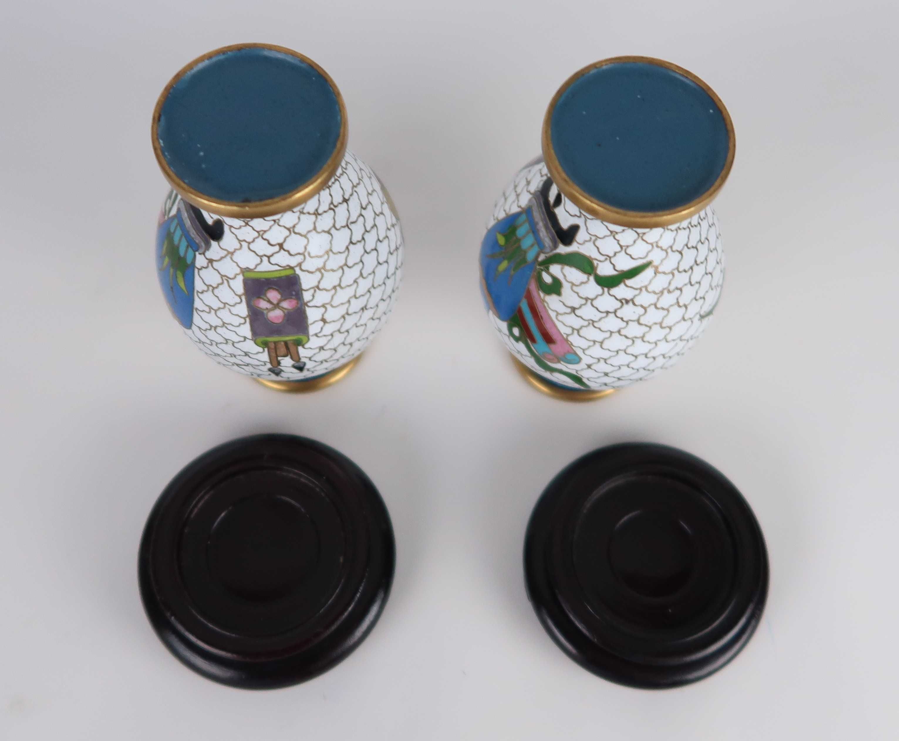 Jarrinhas da China em Cloisonne, CADA