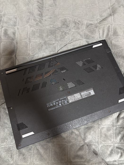 Asus Vivobook Go 15 (e1504f) , ноутбук