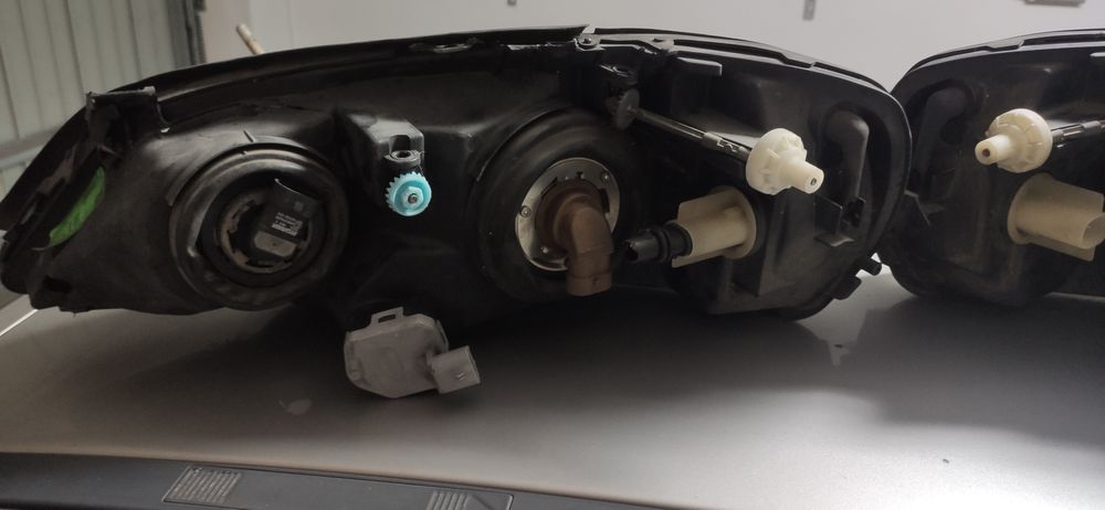 Faróis Opel Astra 2002