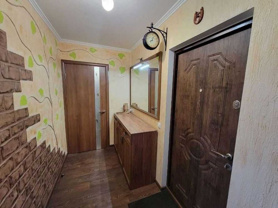 Здам 2к квартиру на бульварі Слави 7