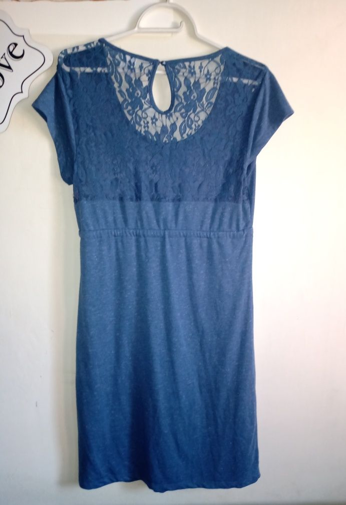 r.38 Niebieska suknia midi, krótki rękaw