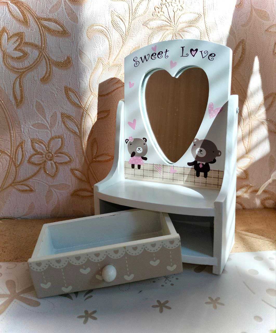 Міні Комод із дзеркалом для прикрас " Sweet Love "