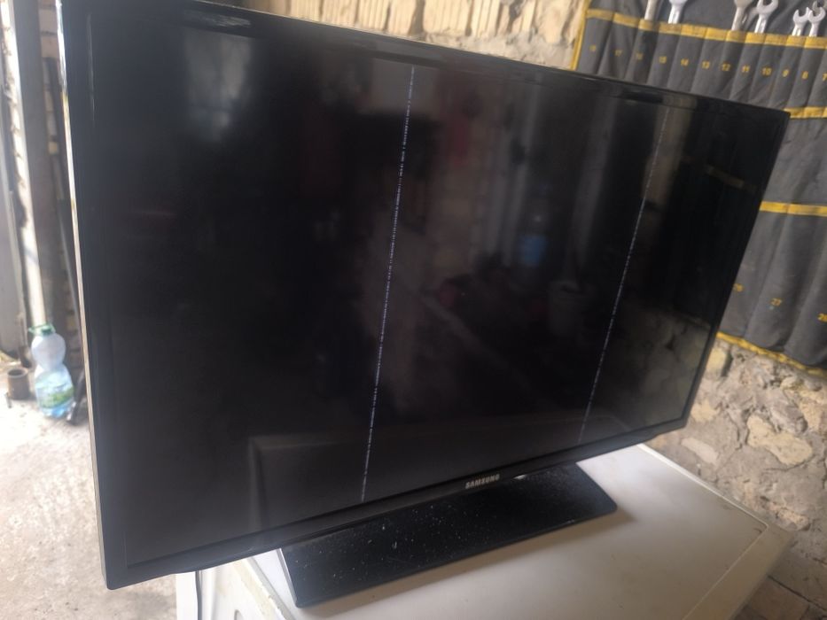 Телевізор Samsung Ue32EH5300 по запчастинах
