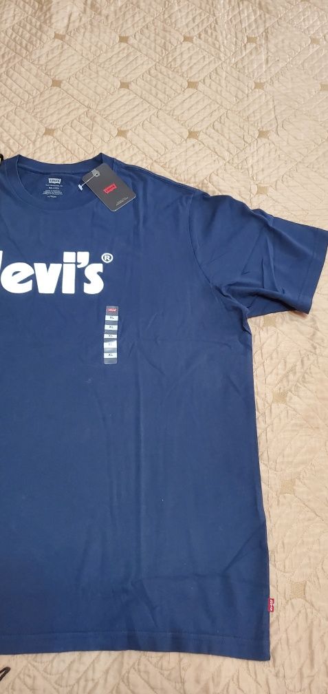 Футболка Levi's, оригинал. XL, большемерит(какXXL)